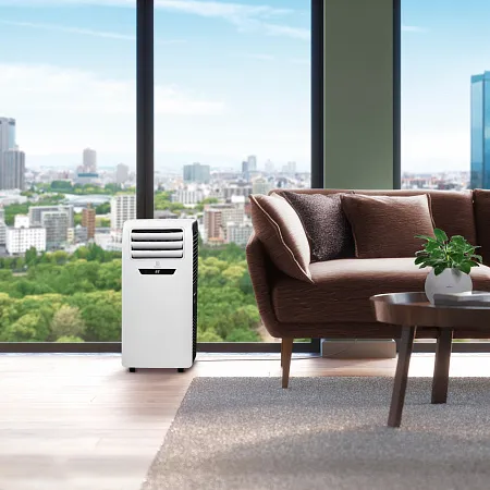 Кондиционер мобильный Electrolux EACM-09 FM/N3 в комплекте с адаптером Ballu UniPort 1.0