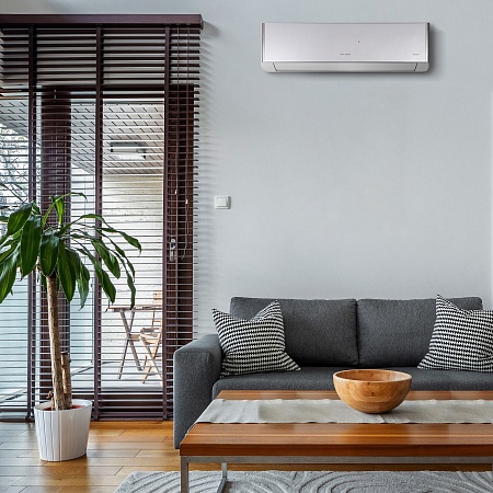 Сплит-система инверторного типа Royal Thermo Fenix DC RTFI-12HN8/silver комплект